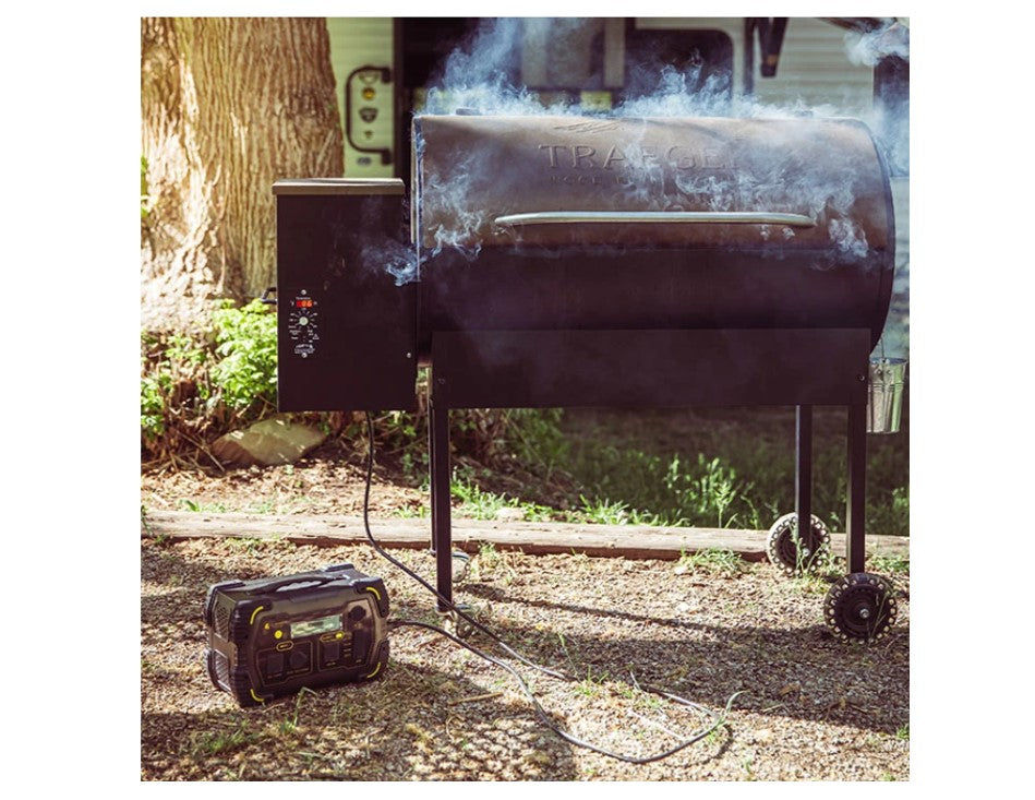 Safari LT 450Wh Portable Solar Generator Kit